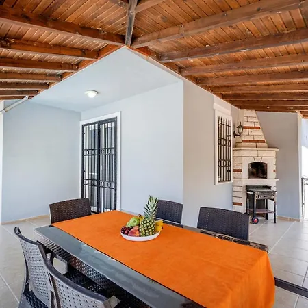 Villa Erya 2