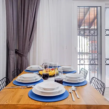 Villa Erya 2 *