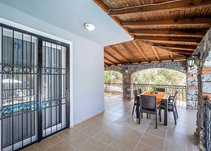 Erya 2 * Φετιγιέ